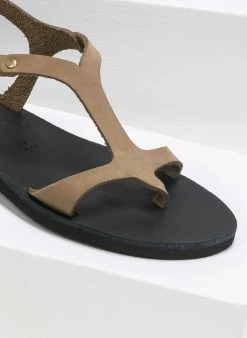 Σανδάλια δερμάτινα Ankle Strap Iris - Λαδί 4 Σανδάλια δερμάτινα Ankle Strap Iris - Λαδί -The Fashion Project Κατάστημα basic dermatina isia pedila 90630 n20k