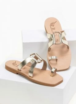 Σανδάλια δερμάτινα με μεταλλική αγκράφα Iris - Χρυσό 7 Σανδάλια δερμάτινα με μεταλλική αγκράφα Iris - Χρυσό -The Fashion Project Κατάστημα dermatina kare sandalia me metalliki agkrafa 90588 b1rz