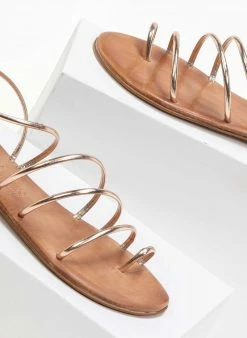 Σανδάλια δερμάτινα με λεπτά λουράκια Iris - Χαλκός 4 Σανδάλια δερμάτινα με λεπτά λουράκια Iris - Χαλκός -The Fashion Project Κατάστημα dermatina sandalia me lepta lourakia 90600 p26z