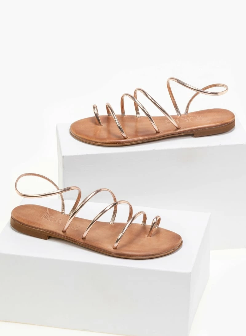 Σανδάλια δερμάτινα με λεπτά λουράκια Iris - Χαλκός Σανδάλια δερμάτινα με λεπτά λουράκια Iris - Χαλκός -The Fashion Project Κατάστημα dermatina sandalia me lepta lourakia 90600 udtb