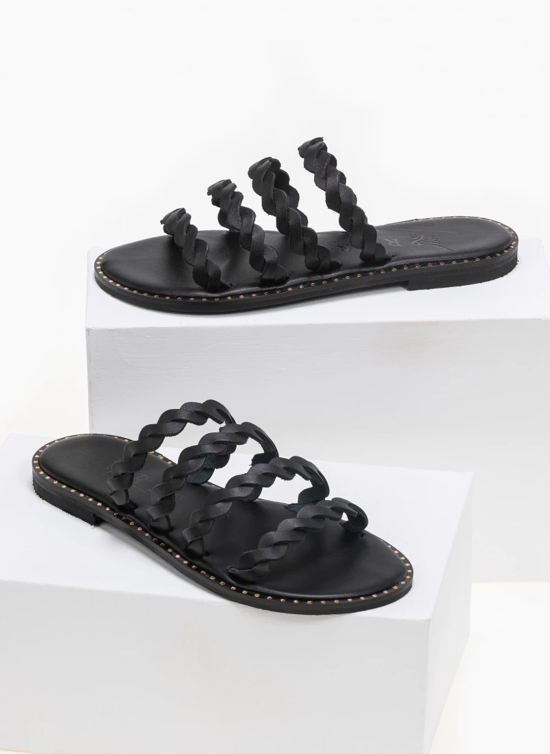 Σανδάλια δερμάτινα με λουράκια Iris - Μαύρο Σανδάλια δερμάτινα με λουράκια Iris - Μαύρο -The Fashion Project Κατάστημα dermatina sandalia me lourakia 90645 fog6