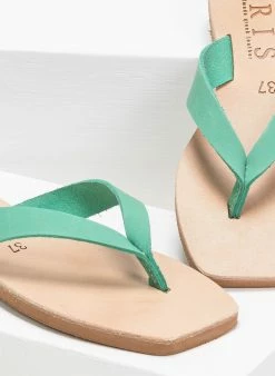 Σανδάλια δερμάτινα με διχάλα Iris - Μέντα 3 Σανδάλια δερμάτινα με διχάλα Iris - Μέντα -The Fashion Project Κατάστημα dermatines kare sagionares 90936 hecs