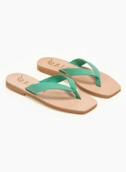 Σανδάλια δερμάτινα με διχάλα Iris - Μέντα 4 Σανδάλια δερμάτινα με διχάλα Iris - Μέντα -The Fashion Project Κατάστημα dermatines kare sagionares 90936 n6dc