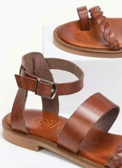 Πέδιλα δερμάτινα με μπαρέτα Estil - Ταμπά -The Fashion Project Κατάστημα estil dermatina flat pedila me mpareta 91446 kkkz