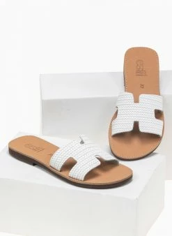 Σανδάλια δερμάτινα με ανάγλυφο σχέδιο Estil - Λευκό -The Fashion Project Κατάστημα estil dermatina sandalia me anaglufo sxedio 92106 jkny