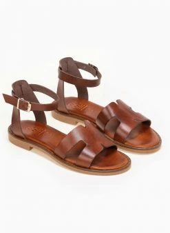 Σανδάλια δερμάτινα με ανοίγματα Estil - Ταμπά 3 Σανδάλια δερμάτινα με ανοίγματα Estil - Ταμπά -The Fashion Project Κατάστημα estil dermatina sandalia me anoigmata sti fasa 91241 hpch