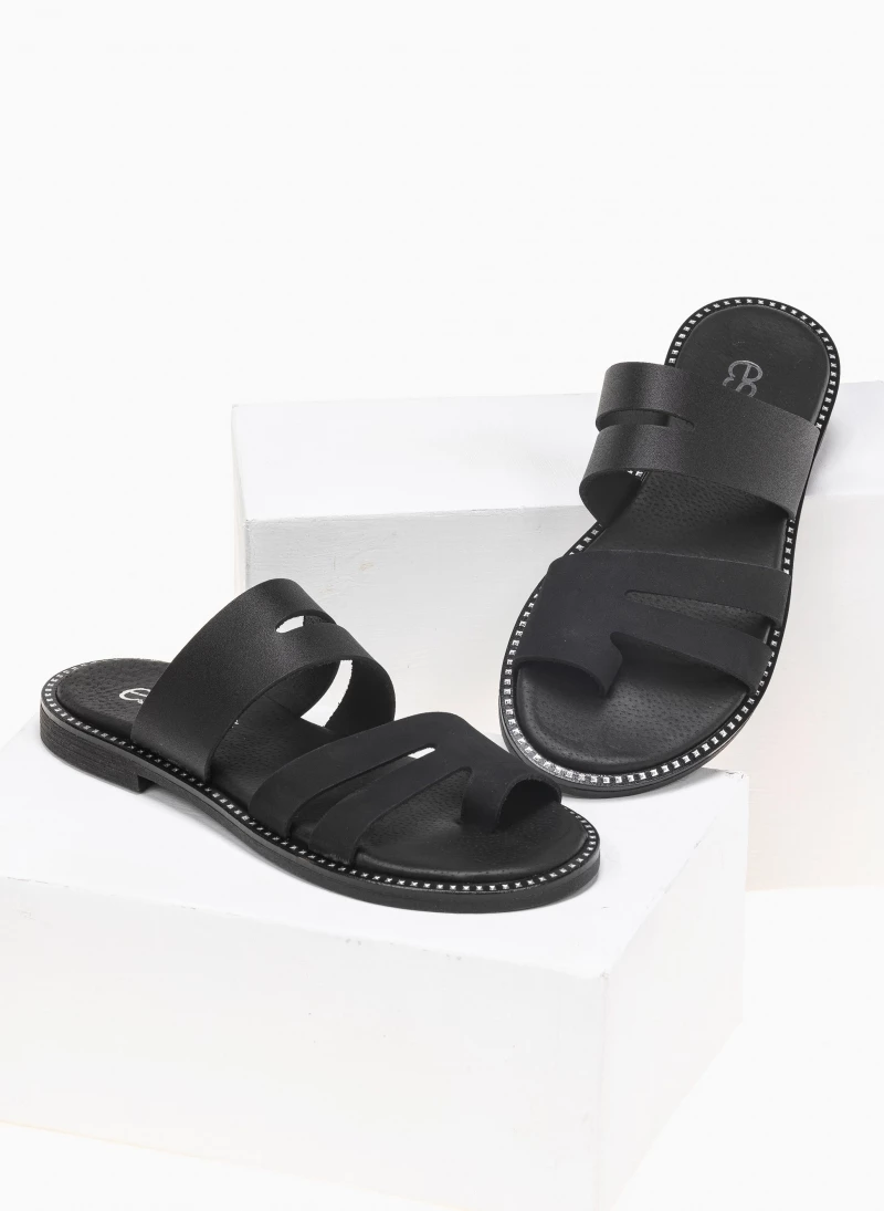 Σανδάλια δερμάτινα ανοίγματα στη φάσα estil - Μαύρο Σανδάλια δερμάτινα ανοίγματα στη φάσα Estil - Μαύρο -The Fashion Project Κατάστημα estil dermatina sandalia me duo fases kai anoigmat 91894 k4ae