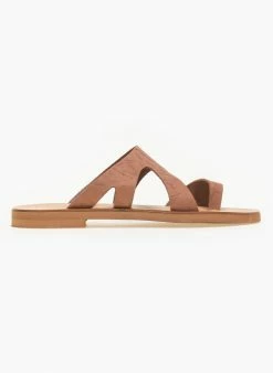 Σανδάλια δερμάτινα με ανοίγματα Estil - Ταμπά -The Fashion Project Κατάστημα estil dermatina sandalia me idiaitera anoigmata 91371 d5vz