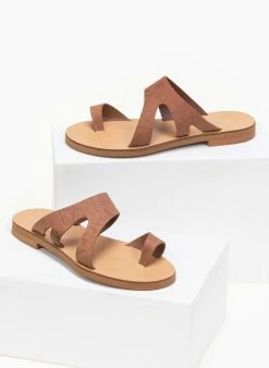 Σανδάλια δερμάτινα με ανοίγματα Estil - Ταμπά -The Fashion Project Κατάστημα estil dermatina sandalia me idiaitera anoigmata 91371 ma72