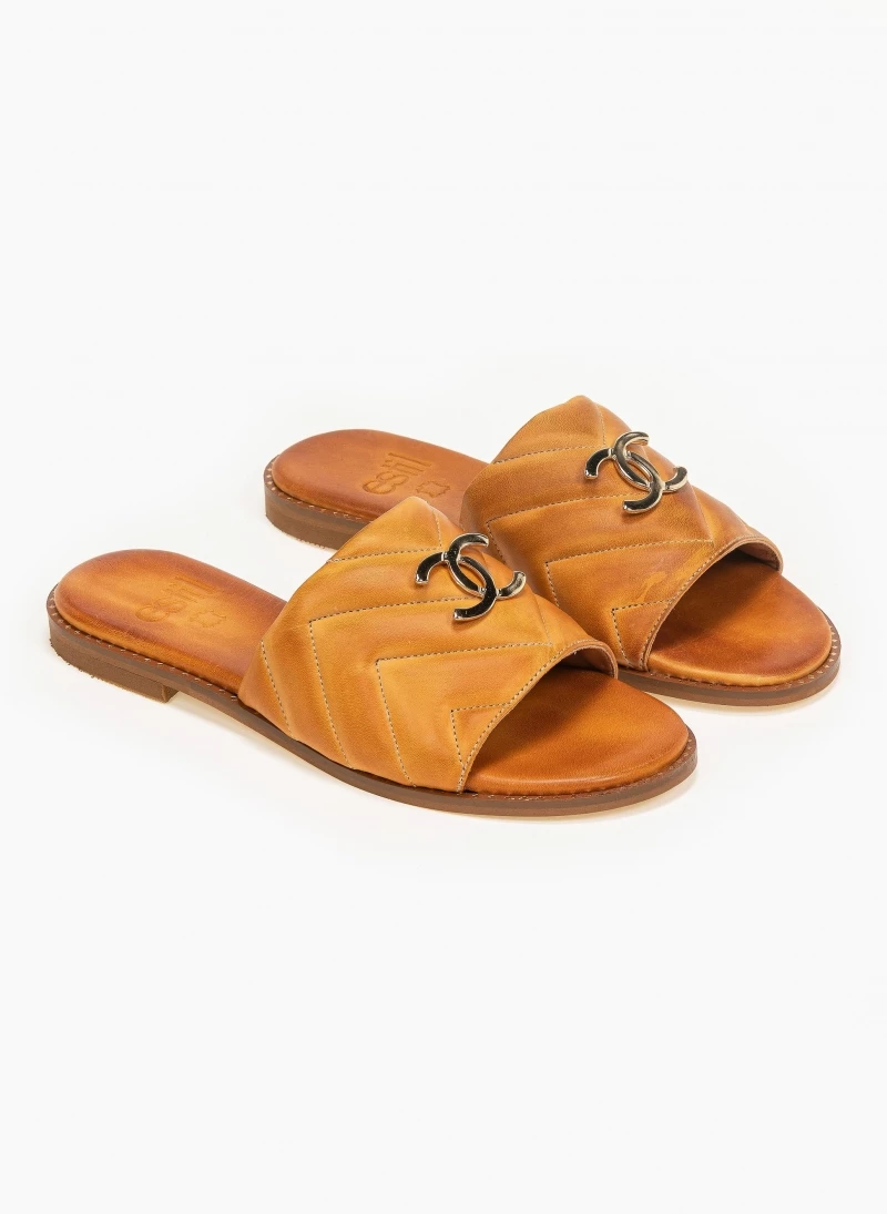 Σανδάλια δερμάτινα με καπιτονέ φάσα estil - Μουσταρδί Σανδάλια δερμάτινα με καπιτονέ φάσα Estil - Μουσταρδί -The Fashion Project Κατάστημα estil dermatina sandalia me kapitone fasa 92562 hgcn