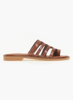 Σανδάλια δερμάτινα με κοψίματα στη φάσα Estil - Ταμπά 5 Σανδάλια δερμάτινα με κοψίματα στη φάσα Estil - Ταμπά -The Fashion Project Κατάστημα estil dermatina sandalia me kopsimata sti fasa 91405 knaf