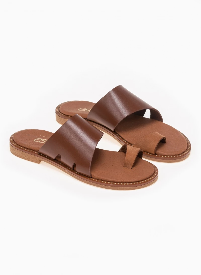 Σανδάλια Estil δερμάτινα με λοξή φάσα - Ταμπά The Fashion Project Σανδάλια Estil δερμάτινα με λοξή φάσα - Ταμπά -The Fashion Project Κατάστημα estil dermatina sandalia me loksi fasa 91885 urb1