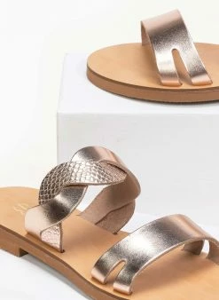Estil Σανδάλια δερμάτινα με πλεξούδα στη φάσα - Χαλκός -The Fashion Project Κατάστημα estil dermatina sandalia me pattern fidi sta loura 91416 zz2c