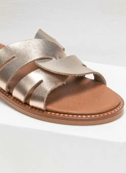 Σανδάλια δερμάτινα με περαστές φάσες Estil - Χρυσό -The Fashion Project Κατάστημα estil dermatina sandalia me perastes fases 91165 wwve