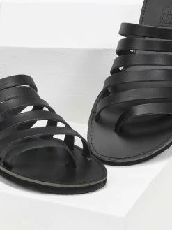 Σανδάλια δερμάτινα με λουράκια Estil - Μαύρο -The Fashion Project Κατάστημα estil dermatina sandalia me polla lourakia 92460 mo5z