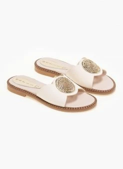 Σανδάλια δερμάτινα με στρογγυλό διακοσμητικό Estil - Ζαχαρί -The Fashion Project Κατάστημα estil dermatina sandalia me stroggulo diakosmitiko 90585 6w51