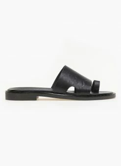 Σανδάλια δερμάτινα με τσαλακωτό δέρμα Estil - Μαύρο -The Fashion Project Κατάστημα estil dermatina sandalia me tsalakwto derma 91187 tu3w