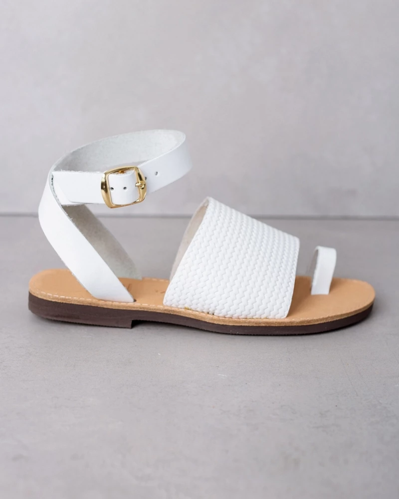 Σανδάλια δερμάτινα με σχέδιο ψάθα estil - Λευκό Σανδάλια δερμάτινα με σχέδιο ψάθα Estil - Λευκό -The Fashion Project Κατάστημα estil flat pedila me sxedio psatha 94022 21jb