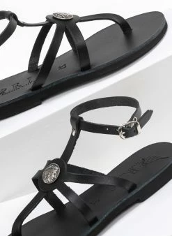 Σανδάλια δερμάτινα με μπαρέτα Iris - Μαύρο -The Fashion Project Κατάστημα flat dermatina pedila me mpareta 90607 cwbn