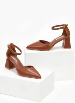 The Fashion Project Γόβες μυτερές με μπαρέτα - Ταμπά -The Fashion Project Κατάστημα goves muteres me mpareta 107158 nwdu