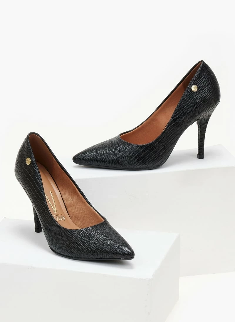 Γόβες μυτερές με pattern VIZZANO 1184.1101 - Μαύρο Γόβες μυτερές με Pattern VIZZANO 1184.1101 - Μαύρο -The Fashion Project Κατάστημα goves muteres me pattern vizzano 11841101 106464 09zt