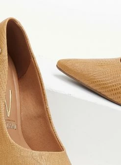 Γόβες μυτερές με Pattern VIZZANO 1184.1101 - Κάμελ -The Fashion Project Κατάστημα goves muteres me pattern vizzano 11841101 106465 fo6m