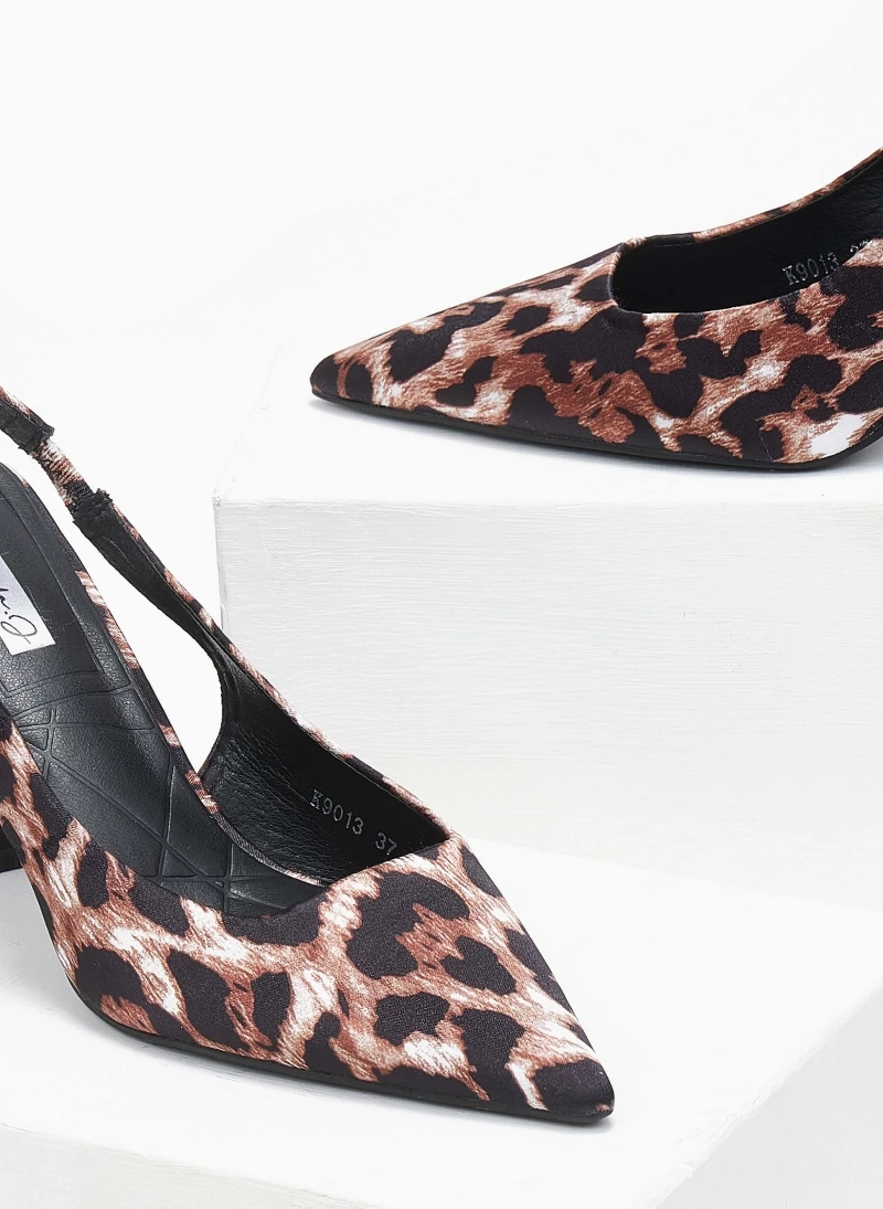 Γόβες σατέν μυτερές με print - Leopard The Fashion Project Γόβες σατέν μυτερές με Print - Leopard -The Fashion Project Κατάστημα goves saten muteres me print 110859 oiac