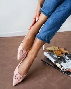 The Fashion Project Μπαλαρίνες μυτερές με ματ διακοσμητικό - Ροζ 5 The Fashion Project Μπαλαρίνες μυτερές με ματ διακοσμητικό - Ροζ -The Fashion Project Κατάστημα isies muteres goves me mat diakosmitiko 98936 jpey