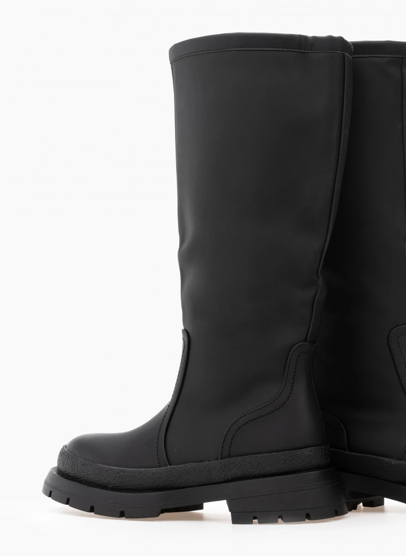 Μπότες chunky σε ματ χρώματα - Μαύρο The Fashion Project Μπότες Chunky σε ματ χρώματα - Μαύρο -The Fashion Project Κατάστημα mat isies mpotes me idiaiteri sola 97579 a2zd