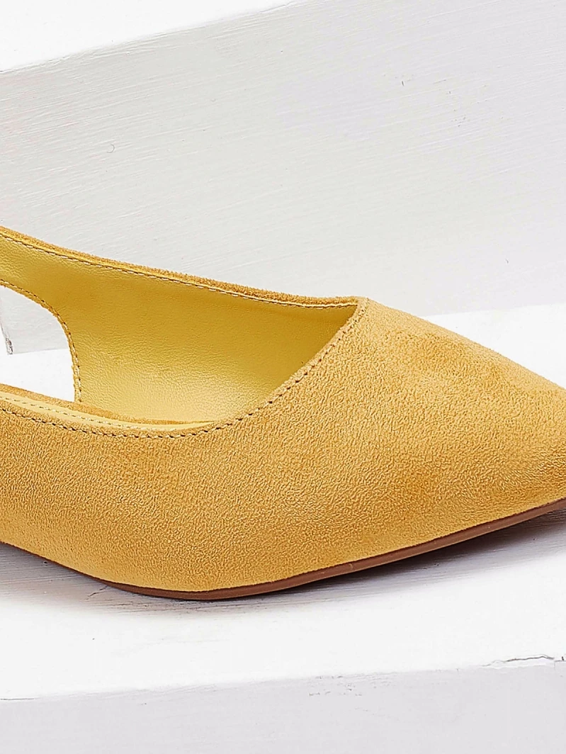 Μπαλαρίνες suede με μεταλλικό τακούνι Xti 141065 - Κίτρινο Xti Footwear Μπαλαρίνες Suede με μεταλλικό τακούνι Xti 141065 - Κίτρινο -The Fashion Project Κατάστημα mpalarines flat muteres me metalliko takouni xti 1 110348 3eh4
