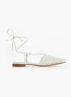 The Fashion Project Μπαλαρίνες με πλεκτό σχέδιο και κορδόνια - Λευκό