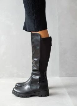 Μπότες Chunky με ελαστικό τμήμα Refresh 170184 - Μαύρο -The Fashion Project Κατάστημα mpotes casual me elastiko tmima refresh170184 106235 kk05