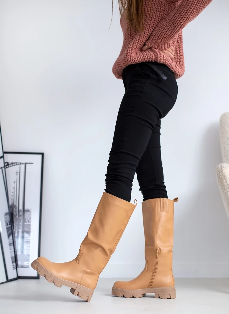 Μπότες chunky με φερμουάρ - Κάμελ The Fashion Project Μπότες Chunky με φερμουάρ - Κάμελ -The Fashion Project Κατάστημα mpotes chunky me fermouar 97212 obel