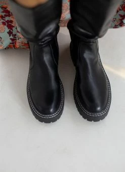 The Fashion Project Μπότες με λάστιχο στα πλάι - Μαύρο -The Fashion Project Κατάστημα mpotes flat me elastiko tmima 109445 kktk