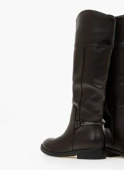 The Fashion Project Μπότες ιππασίας με μεταλλικό διακοσμητικό - Καφέ -The Fashion Project Κατάστημα mpotes flat me metalliko diakosmitiko stoixeio 106254 ctoo