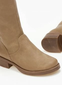 The Fashion Project Μπότες φλατ σε στρογγυλή γραμμή - Τάουπε -The Fashion Project Κατάστημα mpotes flat se strogguli grammi 108949 zd4c