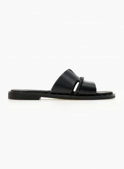 Σανδάλια δερμάτινα με ανοίγματα και στρας Estil - Μαύρο -The Fashion Project Κατάστημα sandalia dermatina estil me anoigmata kai strass 104534 jgci