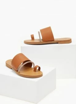 Σανδάλια δερμάτινα με φαρδιά φάσα Estil - Ταμπά 4 Σανδάλια δερμάτινα με φαρδιά φάσα Estil - Ταμπά -The Fashion Project Κατάστημα sandalia dermatina estil me fardia fasa 105724 p6dc