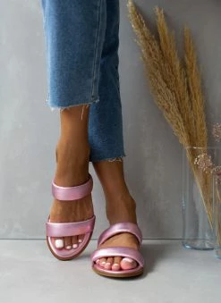 Σανδάλια δερμάτινα μεταλλιζέ Estil - Ροζ