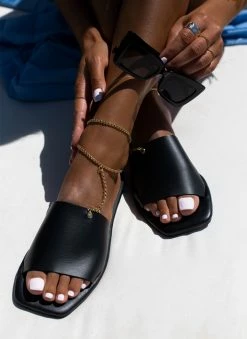 Σανδάλια δερμάτινα με Anklet αλυσίδα Iris - Μαύρο 8 Σανδάλια δερμάτινα με Anklet αλυσίδα Iris - Μαύρο -The Fashion Project Κατάστημα sandalia dermatina iris me anklet alusida 102720 18xj