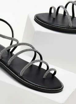Σανδάλια δερμάτινα με στρας λουράκια Iris - Μαύρο/Ασημί 4 Σανδάλια δερμάτινα με στρας λουράκια Iris - Μαύρο/Ασημί -The Fashion Project Κατάστημα sandalia dermatina iris me strass lourakia 103358 4da1
