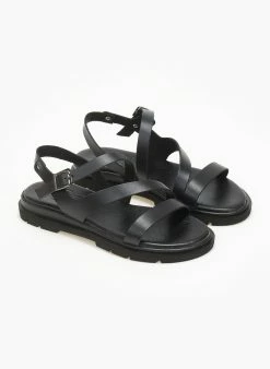 Σανδάλια δερμάτινα με λοξό λουράκι Tfp - Μαύρο 5 Σανδάλια δερμάτινα με λοξό λουράκι Tfp - Μαύρο -The Fashion Project Κατάστημα sandalia dermatina me lokso louraki tfp 111696 ozyj