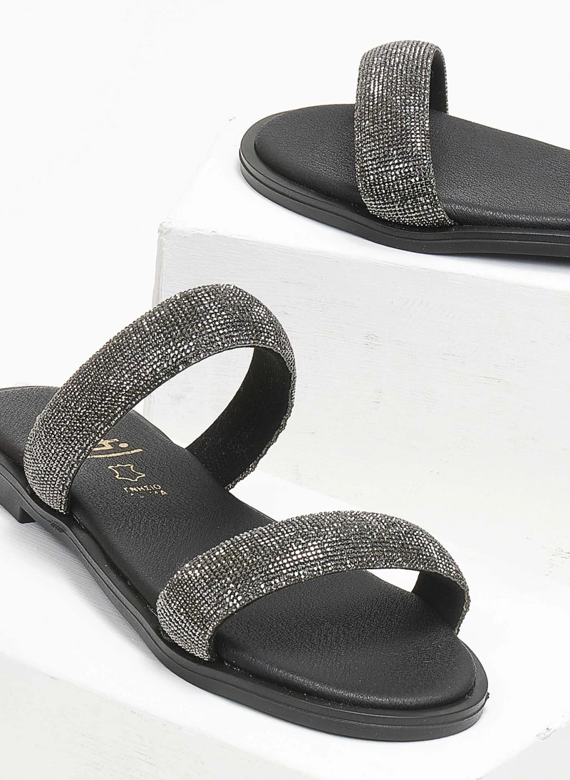 Σανδάλια δερμάτινα με στρας Estil - Μαύρο Σανδάλια δερμάτινα με στρας Estil - Μαύρο -The Fashion Project Κατάστημα sandalia dermatina me stras estil 111629 su2o