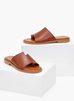 Σανδάλια δερμάτινα με άνιση φάσα Tfp - Ταμπά -The Fashion Project Κατάστημα sandalia dermatina tfp me anisi fasa 101265 kw3e