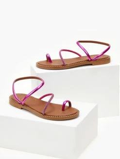 Σανδάλια δερμάτινα με περαστό λουράκι Tfp - Φούξια 4 Σανδάλια δερμάτινα με περαστό λουράκι Tfp - Φούξια -The Fashion Project Κατάστημα sandalia dermatina tfp me perasto louraki 105332 p06l