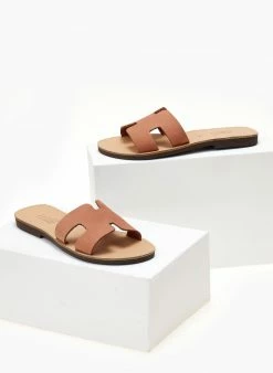 Σανδάλια δερμάτινα με άνοιγμα Estil - Ροδακινί 5 Σανδάλια δερμάτινα με άνοιγμα Estil - Ροδακινί -The Fashion Project Κατάστημα sandalia estil dermatina me anoigmata sto plai 104495 sklx