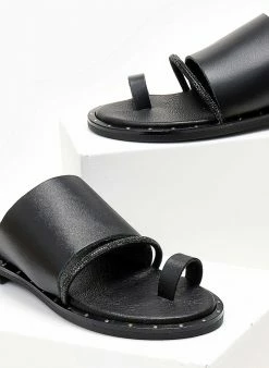 Σανδάλια δερμάτινα με στρας Estil - Μαύρο -The Fashion Project Κατάστημα sandalia estil dermatina me seira strass 104530 o2hj