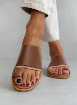 Σανδάλια δερμάτινα με στρας Estil - Ταμπά