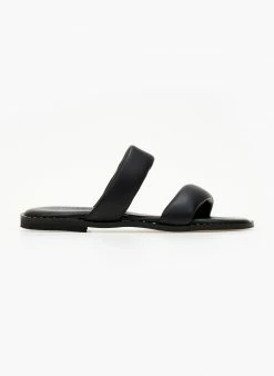 Σανδάλια καστόρινα με Pufffed φάσες Estil - Μαύρο