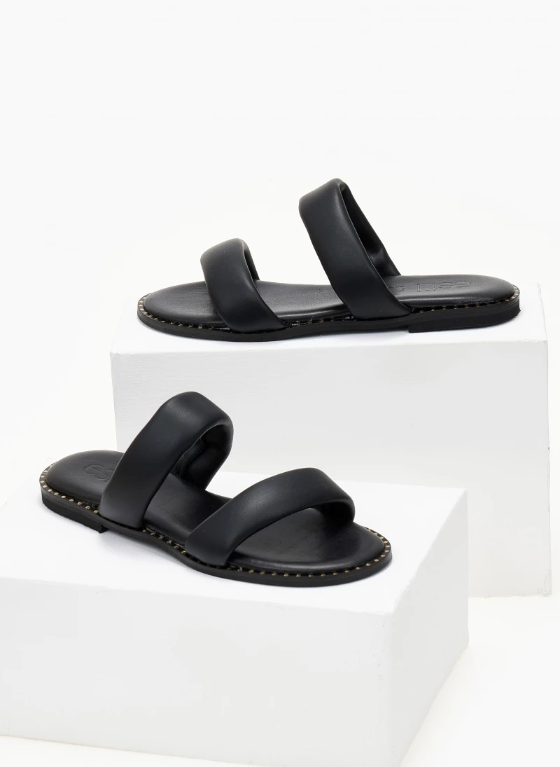 Σανδάλια καστόρινα με pufffed φάσες estil - Μαύρο Σανδάλια καστόρινα με Pufffed φάσες Estil - Μαύρο -The Fashion Project Κατάστημα sandalia kastorina estil me pufffed fases 105262 pi04